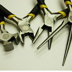 Craft pliers / Different