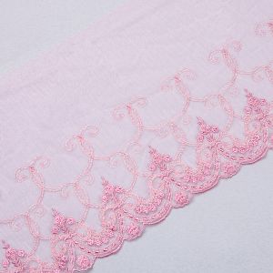 Machine-embroidered mesh lace 190 mm / Pink