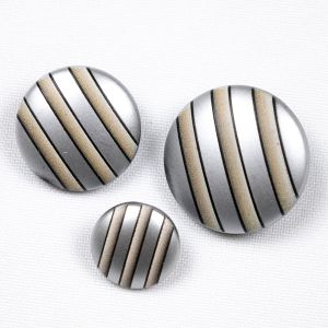 Button / Different sizes / Grey-black