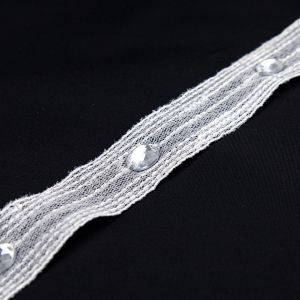 Mesh ribbon with stone pearls 30 mm / White