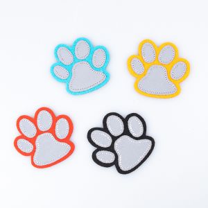 Reflective iron-on motif / Paw / 45 x 50 mm / Different tones