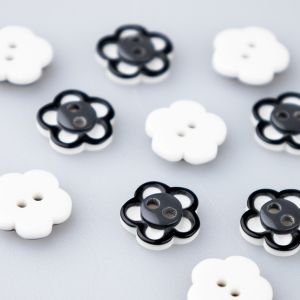Button 13 mm / Flower / Black-White