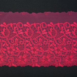 Lace for edge / Fuchsia