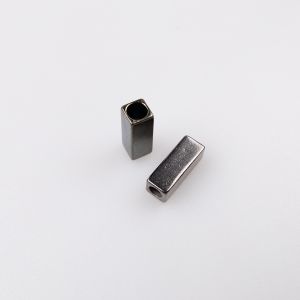 Metal cord end 3 mm square / nickel black