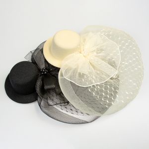 Fascinator / Different shades