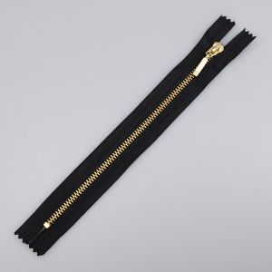 Metal zipper M3 close- ended 18 cm  / Black-gold
