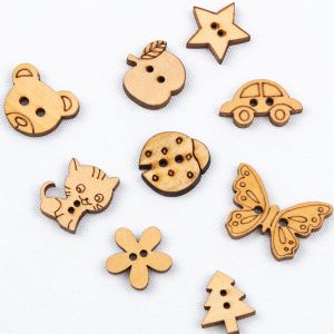 Wooden button / Different