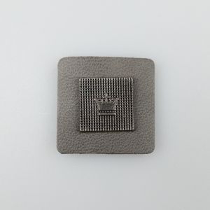 Leather patch with metal embellishment 30 x 30 mm / grey 312