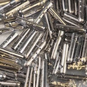 Metal aglets / Silver