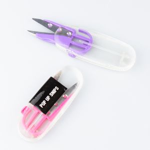 thread scissors in case / Different tones