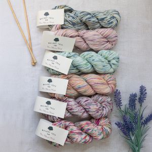 Merino Wool Yarn Walnut Tree Merino Wool Yarn Pure Merino Prints 4 ply 50 g / Different shades