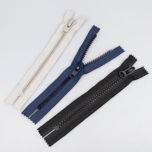 8 mm Zipper T8 close-ended 18 cm / Different shades