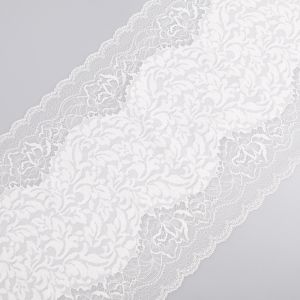 Stretch lace D61 / 22 cm White