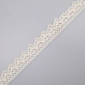 Lace with one edge 25 mm / Cream