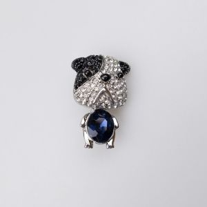 Brooch / Dog with navy gemstone