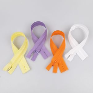 Alt kinnine peitlukk 30 cm / 55 tooni