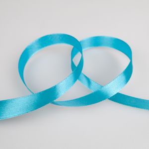 Ühepoolne atlasspael äärega 12 mm / 3145 Helesinine