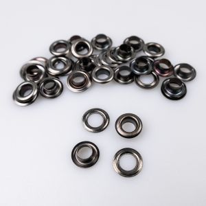 Öösid 8 mm 20 kompl/pk / nikkel must