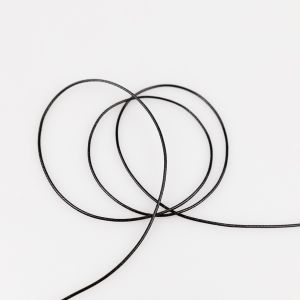 Punutud ja armeeritud nöör 1 mm / must 332