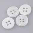 Plastikust nööp / 11 mm / valge
