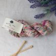 Meriinovillane lõng Walnut Tree Yarn Pure Merino Prints 4 ply 50 g / Orange Pink
