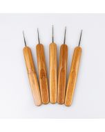 Abakhan Крючок для вязания с бамбуковой ручкой / Разные размеры