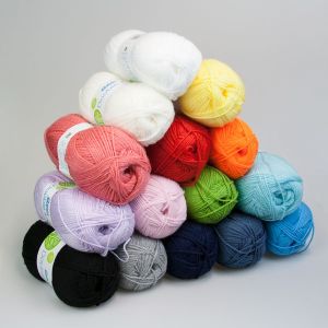 Пряжа Robin Double Knit 100 г / Разные тона