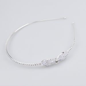 Ободок с бантом и стразами