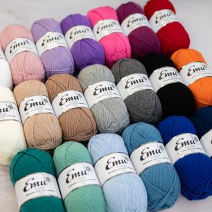 Пряжа Emu Classic Aran 100 г / Разные тона