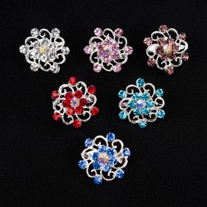 Филигранная брошь с камушками / Разные тона